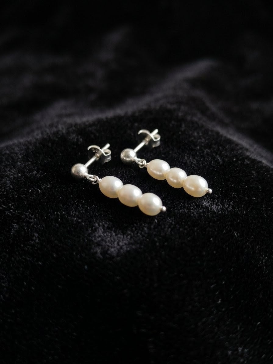 Gulnaar Earrings